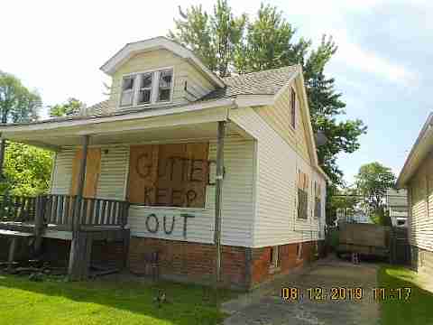 15022 Fordham (2)_m.jpg